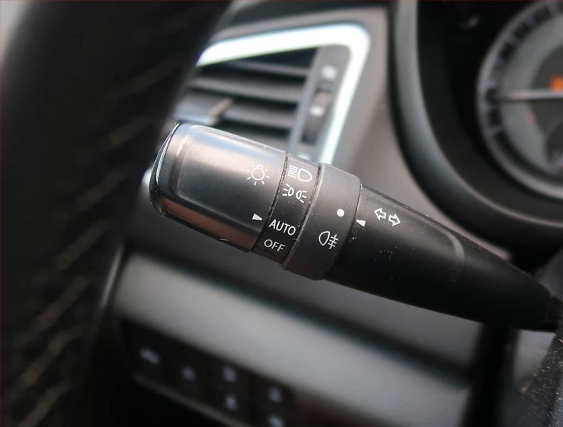 Suzuki SX4 S-Cross (2022) Elegance 1.4 BoosterJet - fotka 18 z 24