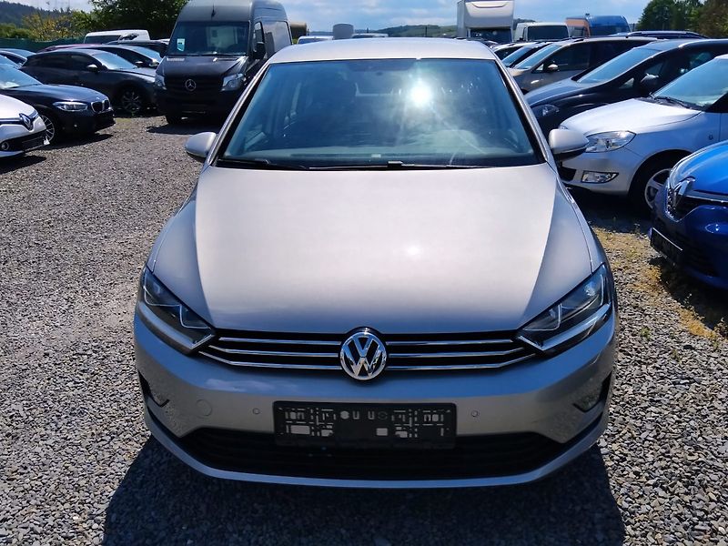 Volkswagen Golf Sportsvan (2015) - fotka 5 z 27