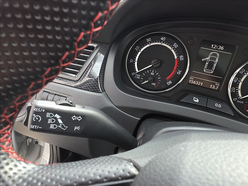Škoda Rapid 1,2 TSi 77KW Monte Carlo ALU - fotka 16 z 42