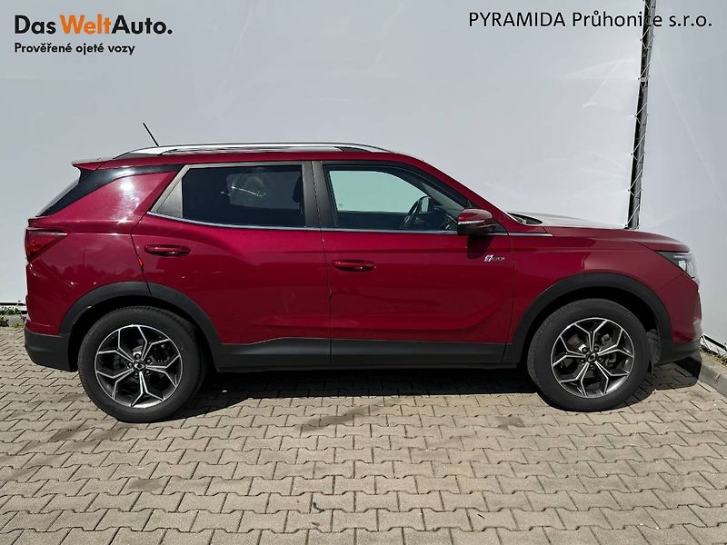 SsangYong Korando (2023) 1.5 T-GDi 120 kW Smart - fotka 6 z 25