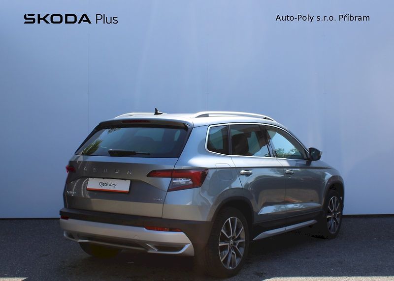 Škoda Karoq (2019) Scout 2.0TDI / 140kW 4x4 7°DSG - fotka 2 z 24