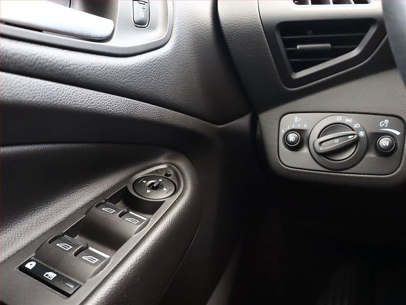 Ford Kuga (2019) 1.5 EcoBoost, ČR,1.maj - fotka 14 z 14
