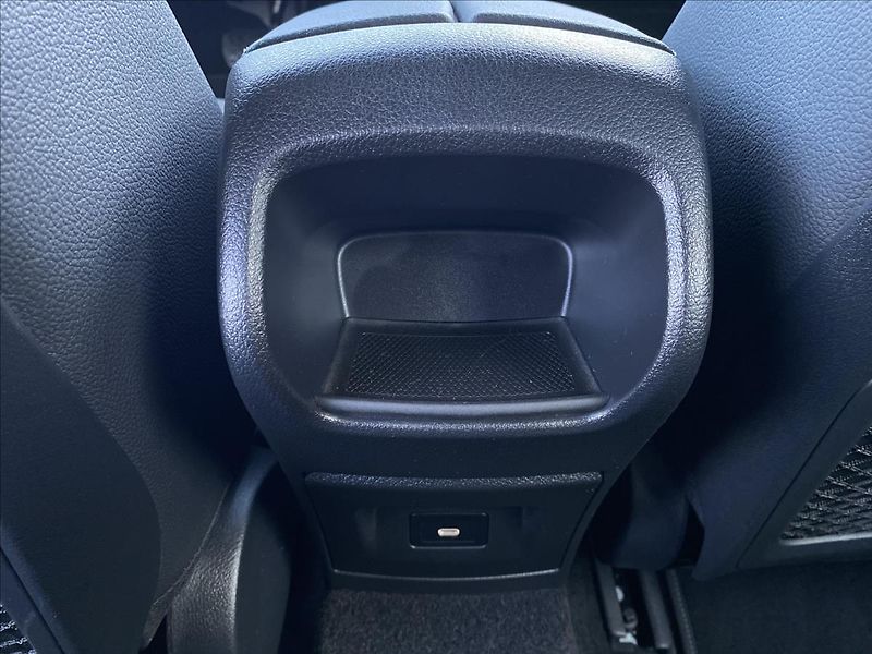 Mercedes-Benz Třídy A A 200 Progressive - fotka 24 z 26
