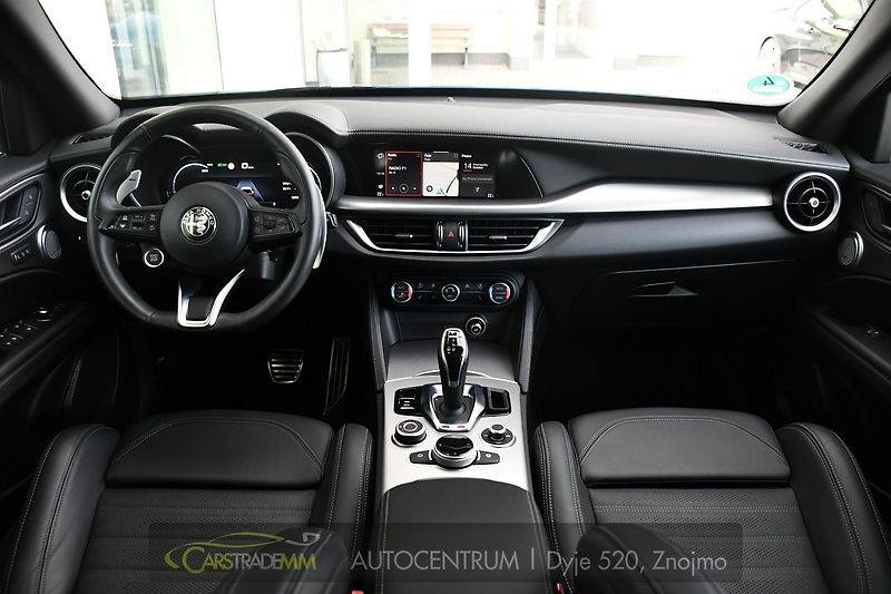 Alfa Romeo Stelvio 2.0 Turbo 16V 206kW Veloce Q4 - fotka 20 z 53