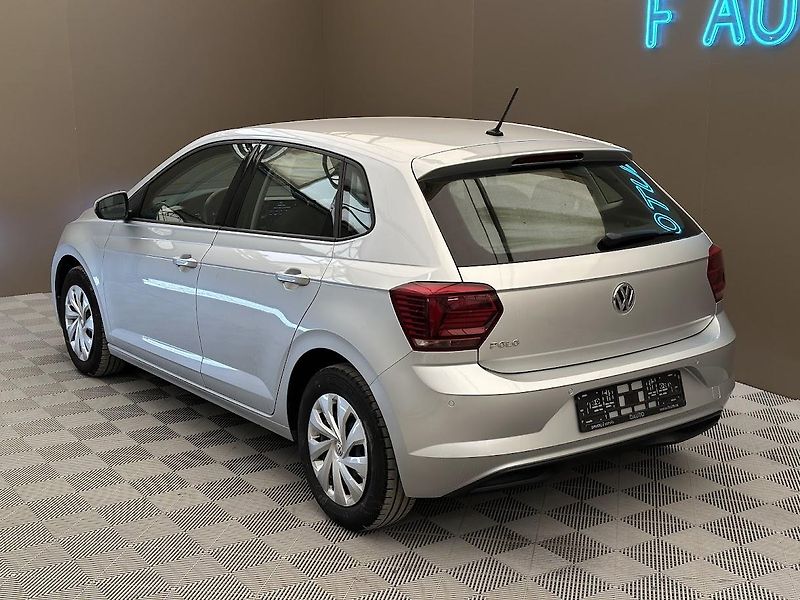 Volkswagen Polo (2022) 1.0i Comfort AUTOŠKOLA Přestav - fotka 4 z 24