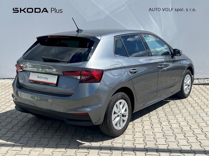 Škoda Fabia (2025) Top Selection 1.0 TSI 85 kW 7° - fotka 2 z 31