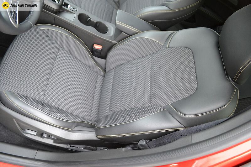 Renault Arkana Techno mild hybrid 140 EDC - fotka 25 z 56
