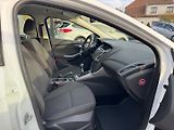 Ford Focus (2013) Trend 1.6 TDCi - náhled 26