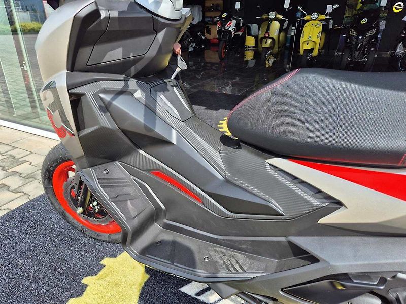 Aprilia SR GT 125 (2026) SPORT - fotka 54 z 62