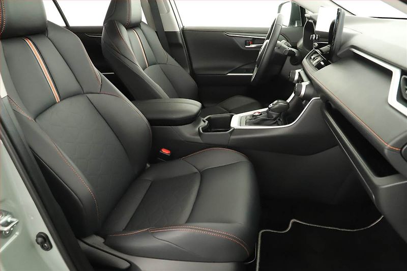 Toyota RAV4 (2025) 2.5 Hybrid, ADVENTURE - fotka 16 z 18