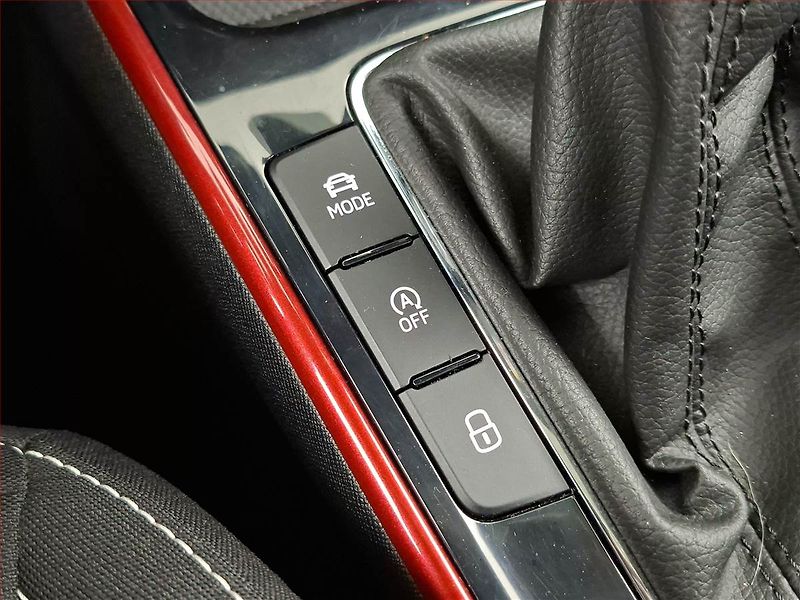 Škoda Fabia (2024) Monte Carlo 1.5 TSI - fotka 16 z 21