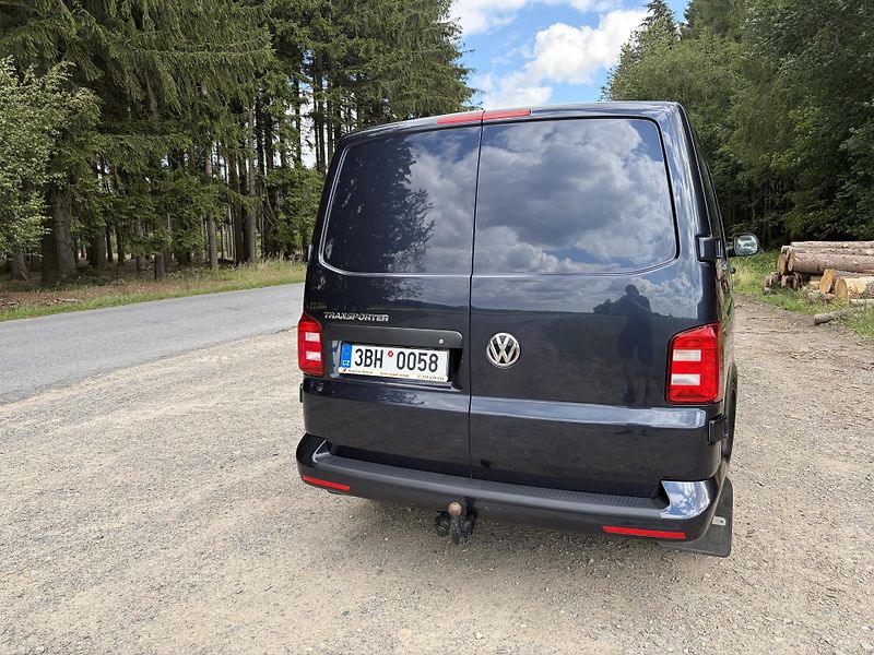 Volkswagen Transporter (2019) VW Transporter T6 Long 5míst  - fotka 3 z 7