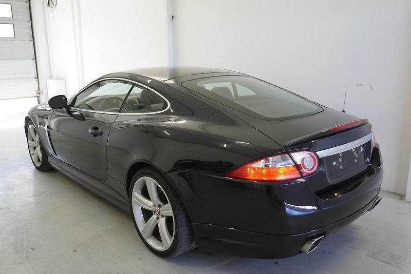 Jaguar XK8 4,2I AUT. - fotka 14 z 41