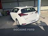 Toyota Auris (2019) 1.6i Valvematic, ČR - náhled 1
