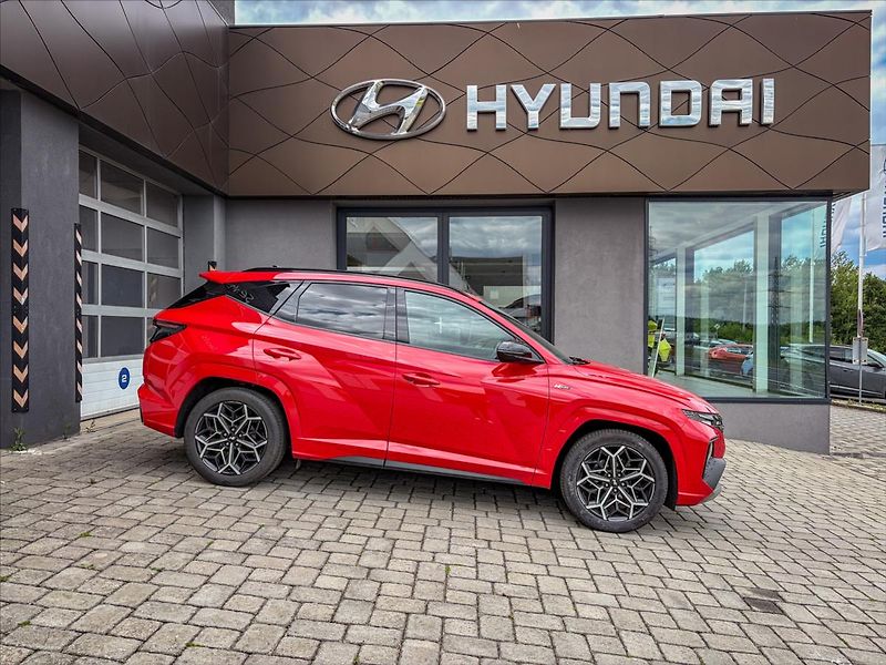 Hyundai Tucson 1,6 T-GDI N-line - fotka 3 z 19