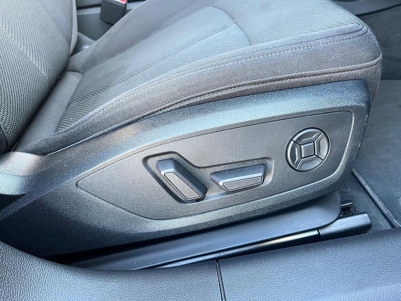Audi A6 2.0 TDI QUATTRO, 150 KW - fotka 19 z 25