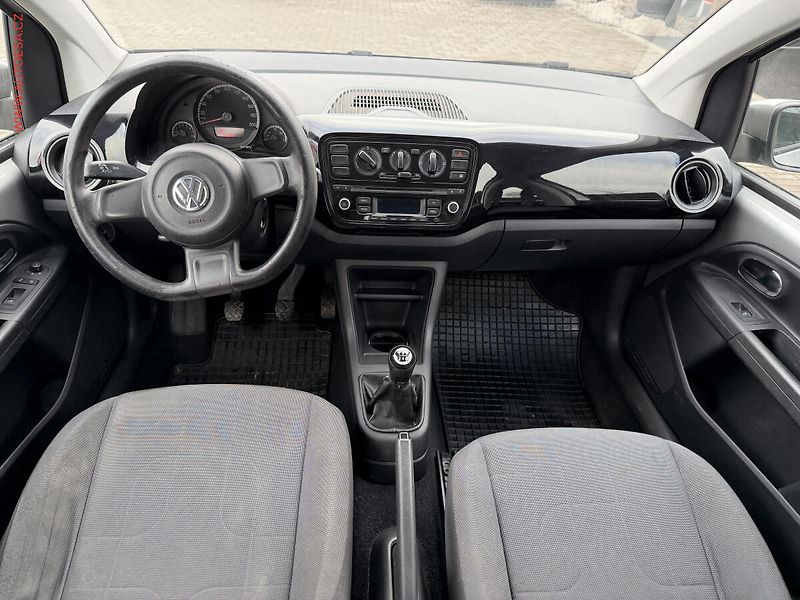 Volkswagen up! (2013) 1.0i, AC, STK1/28 - fotka 8 z 15