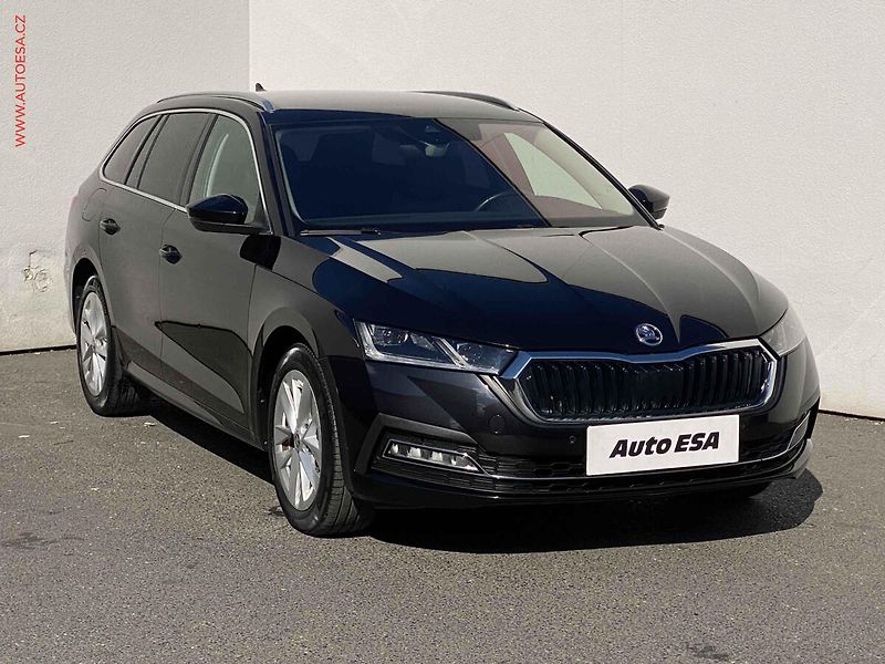 Škoda Octavia (2023) 2.0 TDi, 1.maj,ČR, Style - fotografie inzerátu