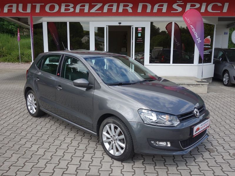 Volkswagen Polo (2010) 1.6TDI 66kW DSG BEATS -DPH - fotka 2 z 41