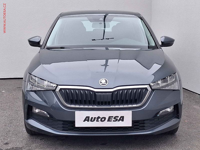 Škoda Scala (2020) 1.0 TSi, AC, park.čidla - fotka 2 z 17