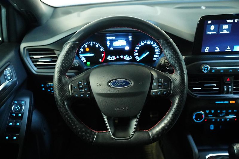 Ford Focus - fotka 17 z 25