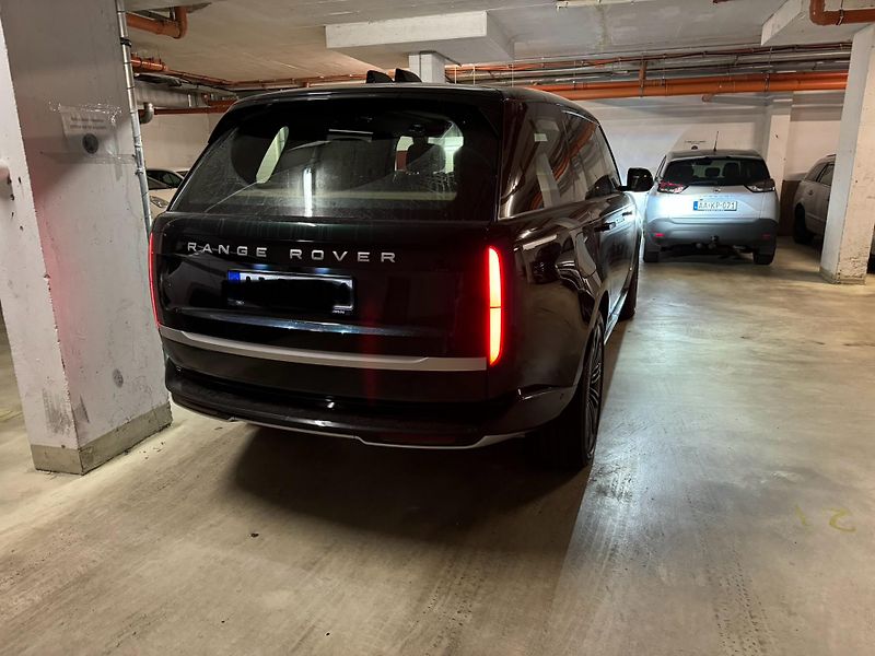 (2024) Range Rover LWB Autobiography  - fotka 7 z 14