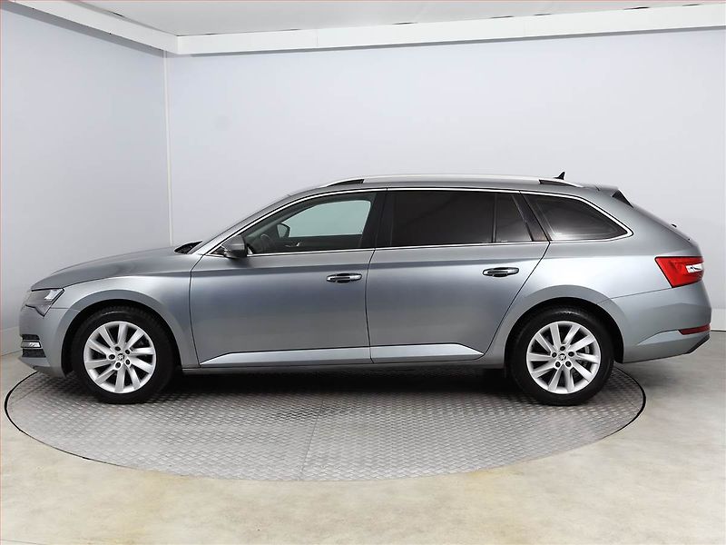 Škoda Superb (2019) Ambition Plus 2.0 TDI, Automat - fotka 3 z 20