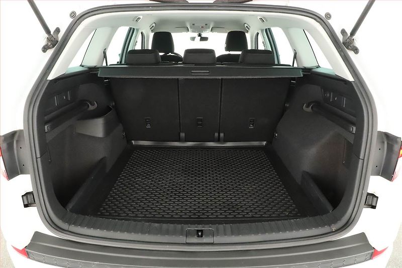Škoda Kodiaq (2021) 2.0 TDI - fotka 19 z 20
