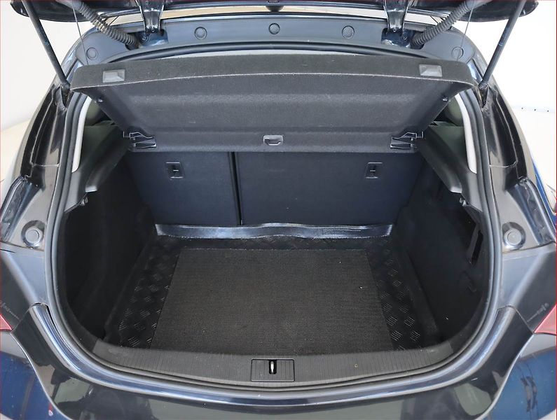 Opel Astra (2015) 1.4 T, Serv.kniha, Tempomat - fotka 14 z 18
