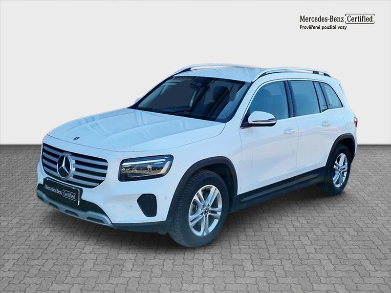 Mercedes-Benz GLB 220 4MATIC - fotka 1 z 22