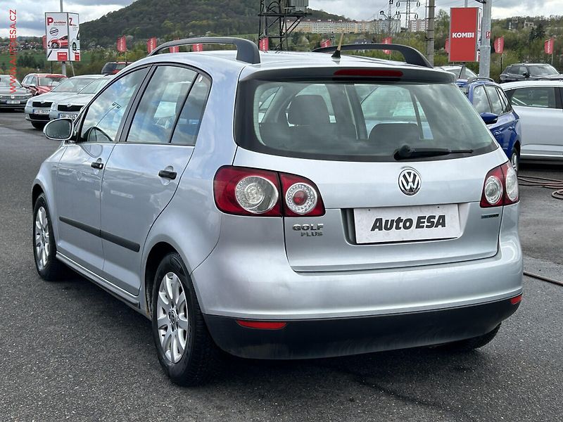 Volkswagen Golf Plus (2008) 1.9TDi, AC, temp - fotka 6 z 14