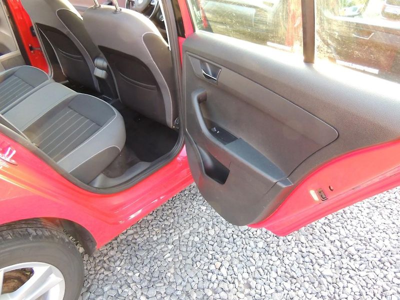 Škoda Fabia (2020) 1.0 combi,STYLE.1.majČR,DPH - fotka 12 z 26