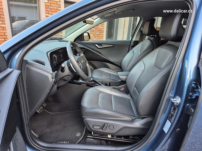 Kia e-Niro (2023) EV 150KW Inspiration Kamera - fotka 36 z 55