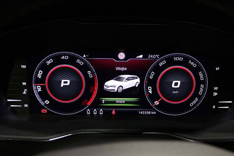 Škoda Superb 2,0 TSI 200 KW Sportline 4x4 D - fotka 23 z 35