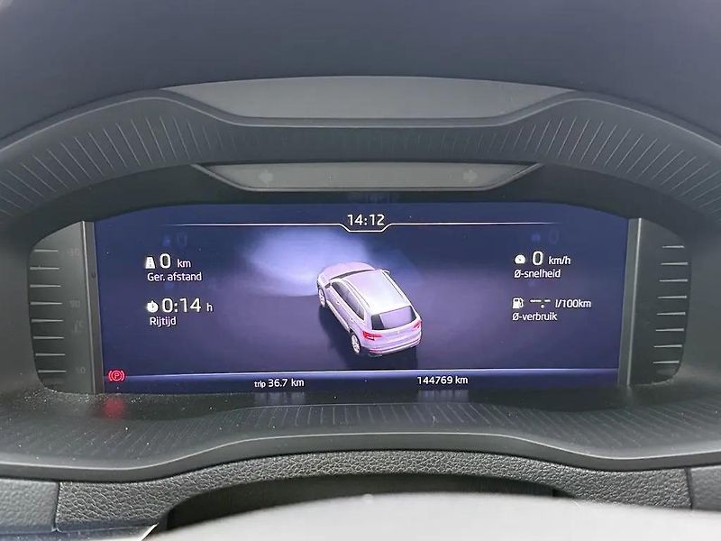 Škoda Karoq 1.5TSI DSG Style/Sport TZ  - fotka 6 z 16