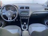 Volkswagen Polo (2011) 1.4 MPi, Style, tempo, park - náhled 8