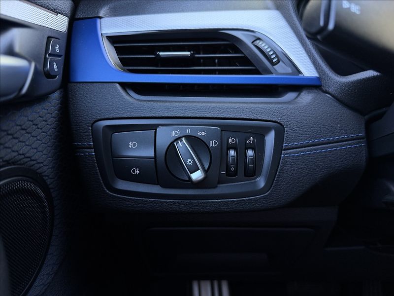 BMW X1 20d xDrive M-Paket - fotka 15 z 28