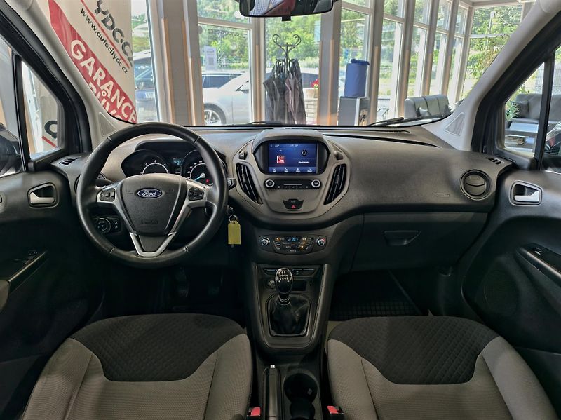Ford Tourneo Courier 1.5 TDCi VÝHŘEVY, PDC, ČR, DPH - fotka 9 z 24