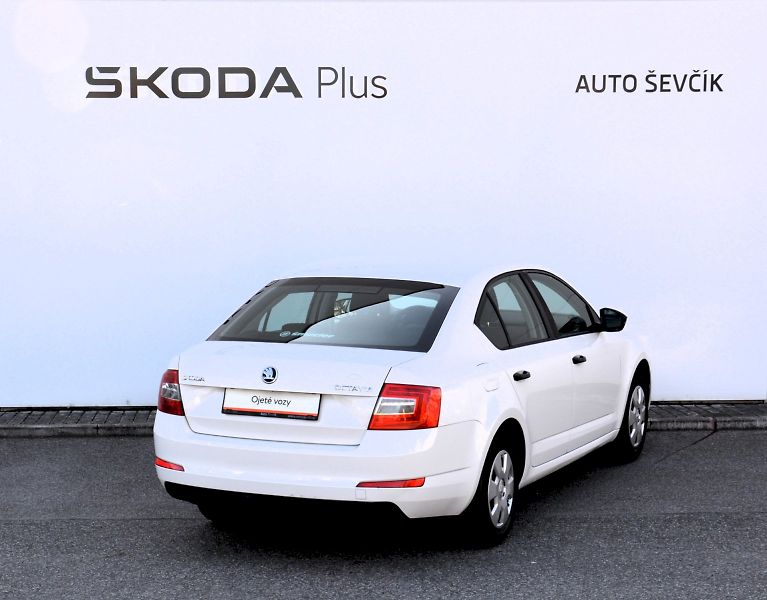 Škoda Octavia (2017) 1.6 TDI 66 kW Active PLUS - fotka 2 z 22