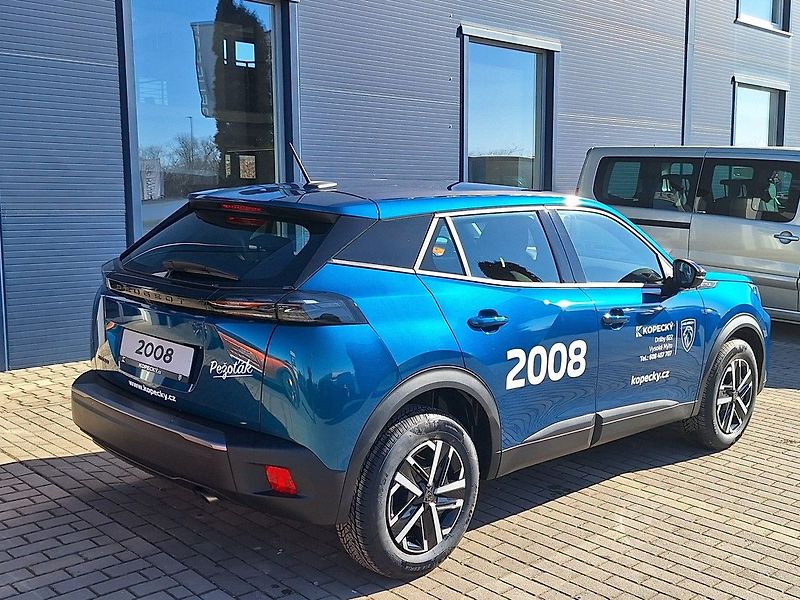 Peugeot 2008 (2025) STYLE PureTech 100 M6 - fotka 7 z 17