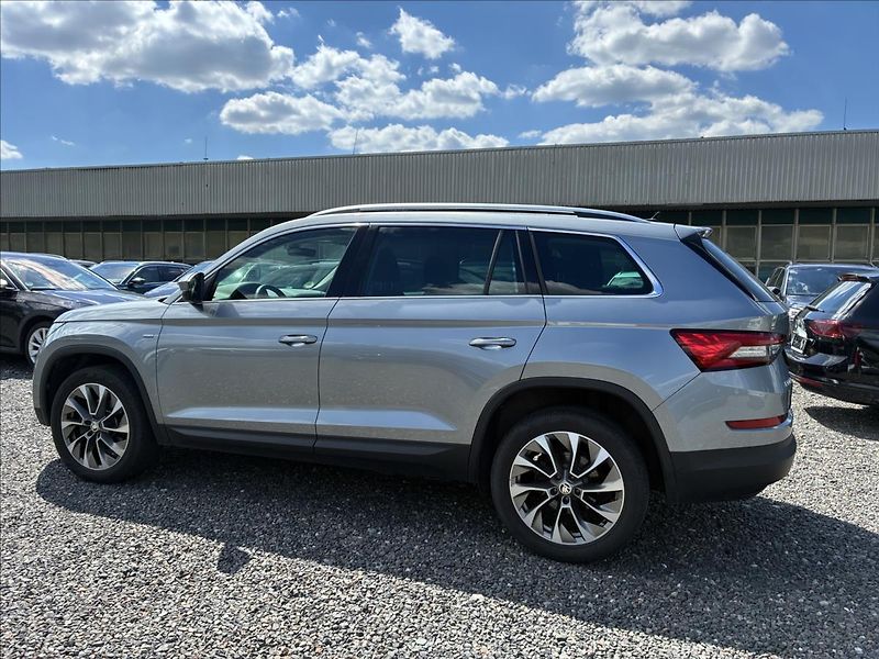 Škoda Kodiaq 2,0 TAŽNÉ,KAMERA,PANORAMA - fotka 3 z 39