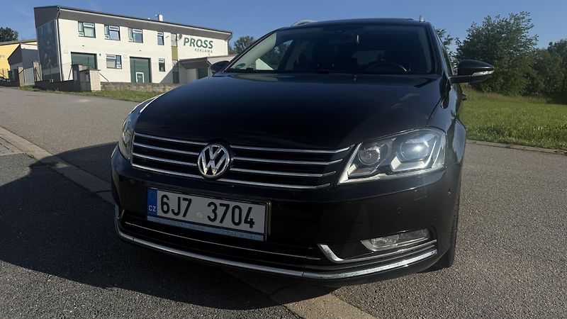 Volkswagen Passat Variant (2013) 2.0TDI 130KW DSG 4MOTION - fotka 2 z 30