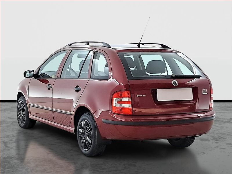 Škoda Fabia (2005) 1.2 12V, nová STK, zamluveno - fotka 4 z 14