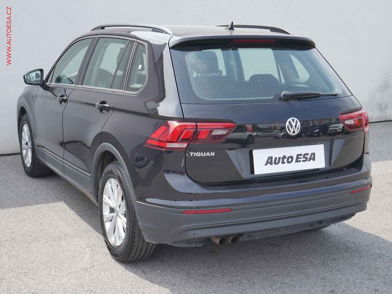Volkswagen Tiguan (2018) 1.4 TSi, LED, navi, AC - fotka 6 z 17