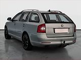 Škoda Octavia (2011) 2.0 TDI, Xenony, Tempomat - náhled 3