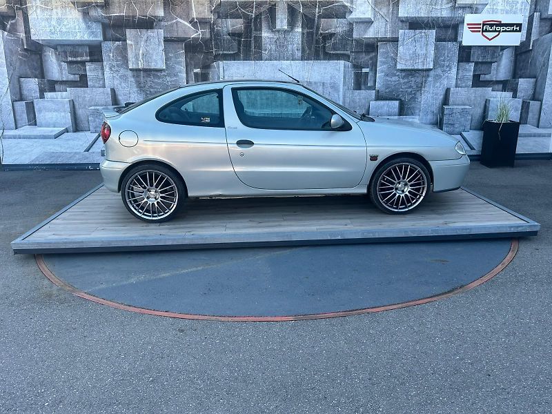 Renault Mégane (2001) 1.6i 16V - 79KW - fotka 6 z 20