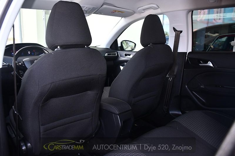 Peugeot 308 SW 1.5BlueHDi ACTIVE CARPLAY - fotka 12 z 49