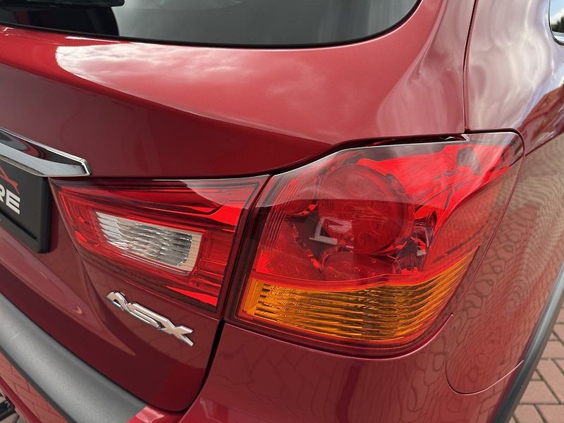 Mitsubishi ASX (2018) 1.6i Mivec Xenony Webasto - fotka 38 z 48