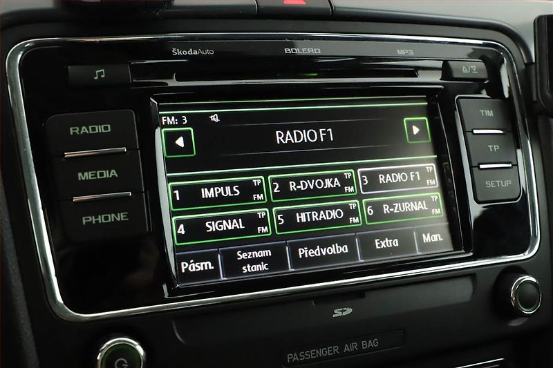 Škoda Superb (2012) 1.8 TSI, Automat, Serv.kniha - fotka 14 z 14