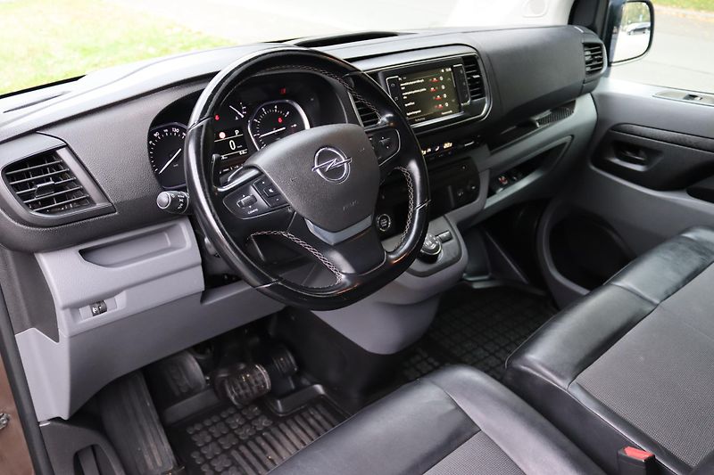 Opel Vivaro (2020) 2.0 BlueHDi/CDTi 130 kW - fotka 51 z 57